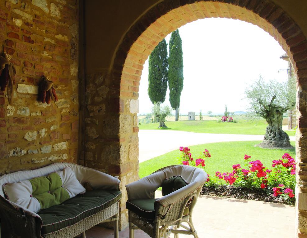 Agriturismo San Lorenzo Serre Di Rapolano Exterior foto